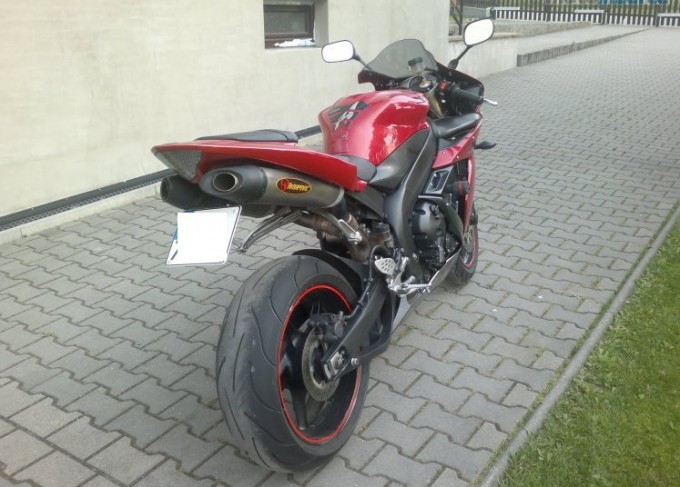 r1