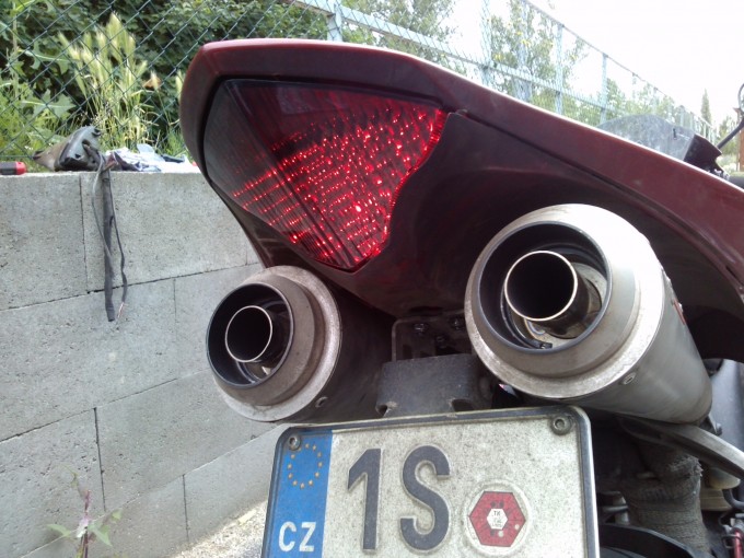 CAM00570
